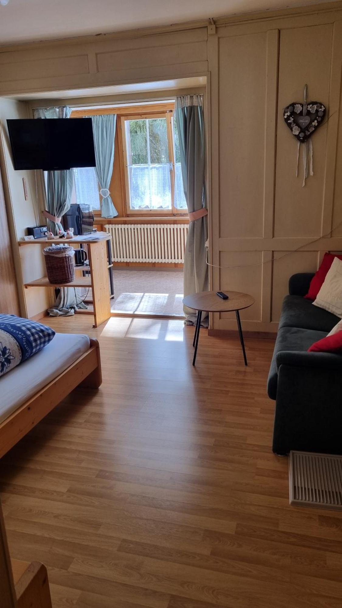 Apartamento Pension Hof Zur Stilli Davos Exterior foto