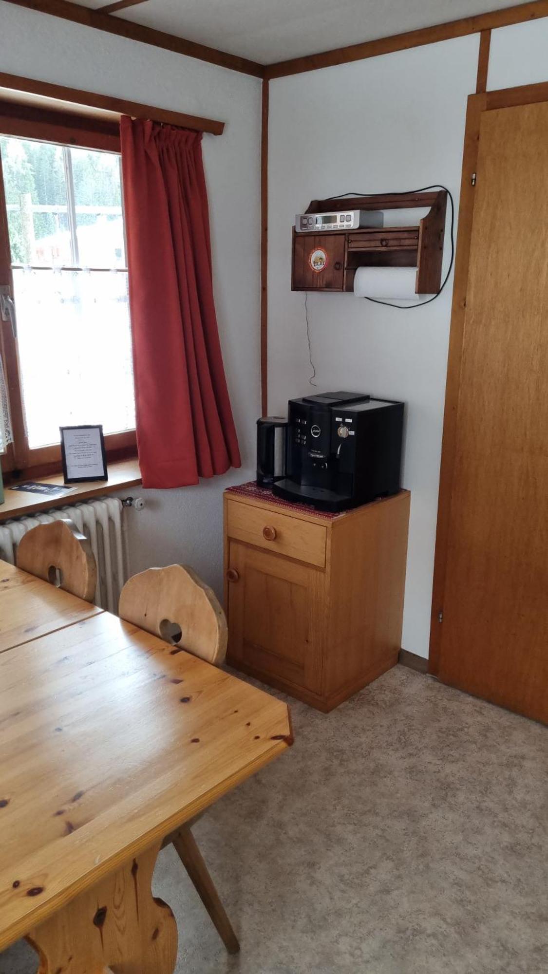 Apartamento Pension Hof Zur Stilli Davos Exterior foto