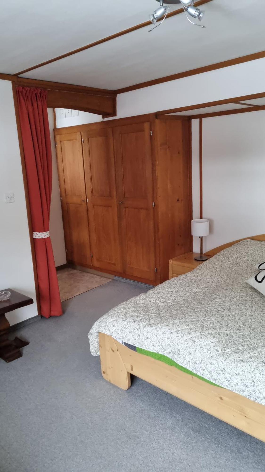 Apartamento Pension Hof Zur Stilli Davos Exterior foto